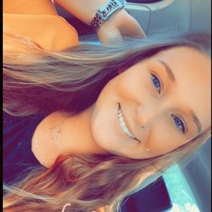 Meet your Posher, Kelsey